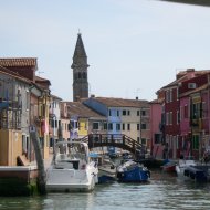 Burano con muri multicolor