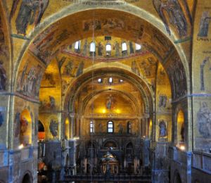 Basilica San Marco interno rid Basilica San Marco interno rid