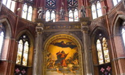 Basilica_Santa_Maria_Gloriosa_dei_Frari_interni
