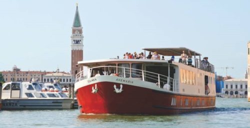 Escursione a Venezia in barca con un battello