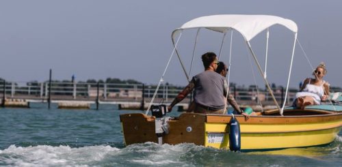 Barca a motore veneziana