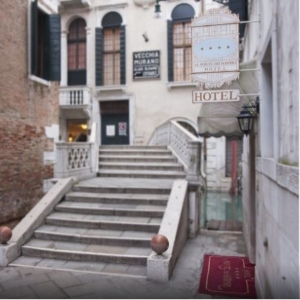 Hotel-Al-Ponte-Dei-Sospiri