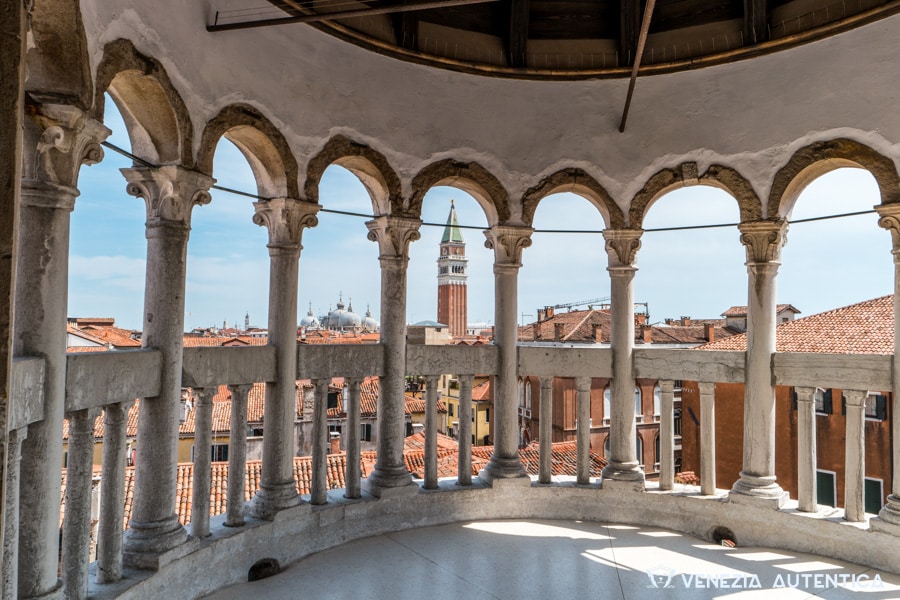 Scala_contarini_del_bovolo_vista