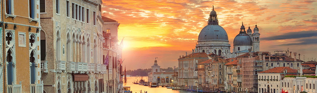 Venezia panorama al tramonto