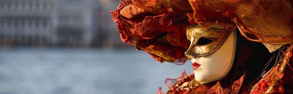 Maschera veneziana per donna. I più divertenti