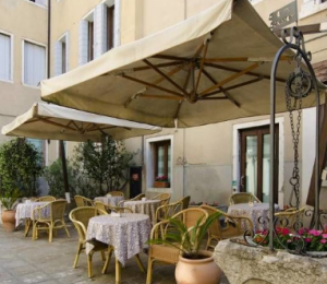 facciata-hotel-do-pozzi hotel-do-pozzi-venezia