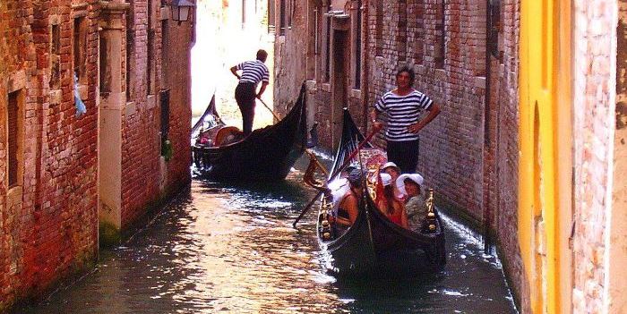Giro in gondola, 10 cose da fare a Venezia