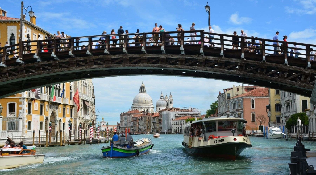 ponte accademia venezia in un giorno