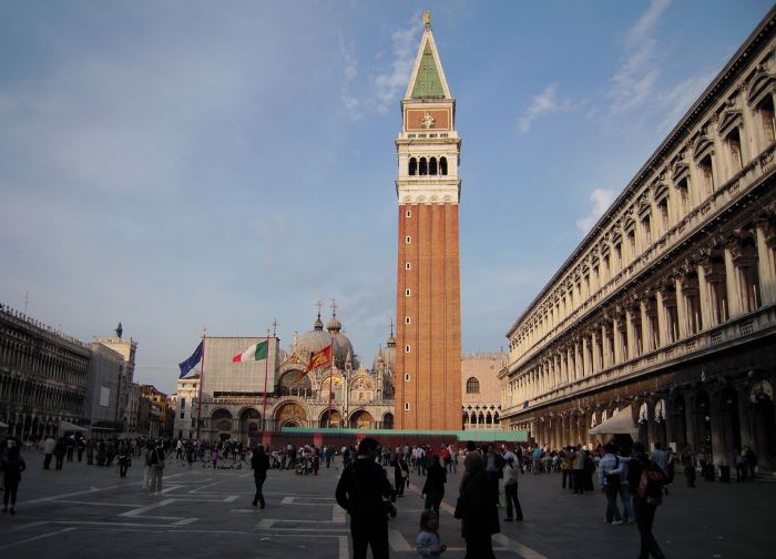 venezia-campanile-duegiugno-sanmarco-repubblica